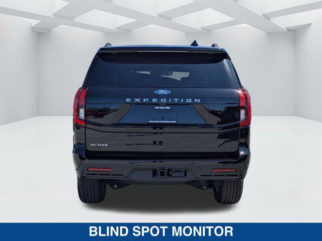 new 2025 Ford Expedition car, priced at $67,370