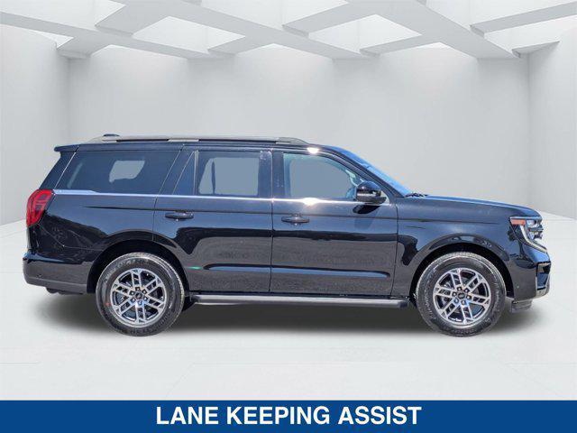new 2025 Ford Expedition car, priced at $67,370
