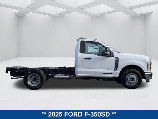 new 2025 Ford F-350 car, priced at $64,780