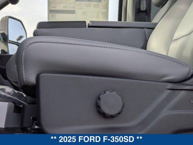 new 2025 Ford F-350 car, priced at $64,780