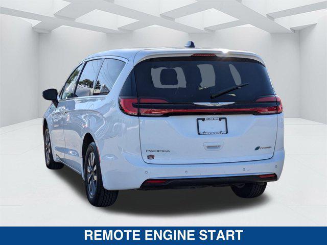 used 2023 Chrysler Pacifica Hybrid car, priced at $27,500