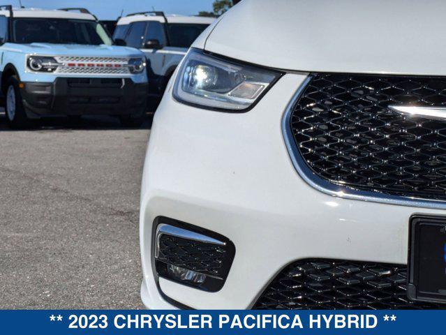 used 2023 Chrysler Pacifica Hybrid car, priced at $27,500