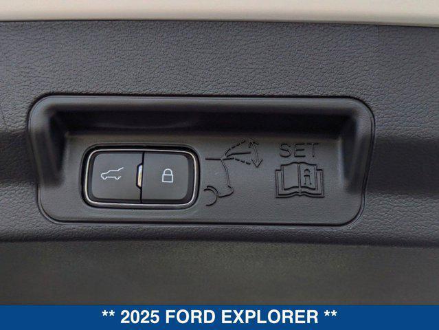 new 2025 Ford Explorer car, priced at $40,745