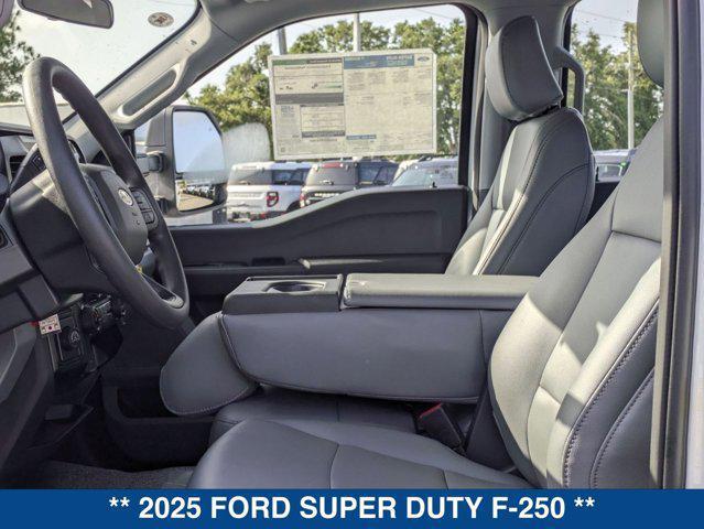 new 2025 Ford F-250 car, priced at $47,585