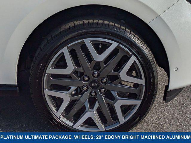 new 2025 Ford Expedition car, priced at $89,990