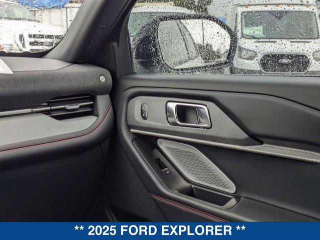 new 2025 Ford Explorer car, priced at $63,520