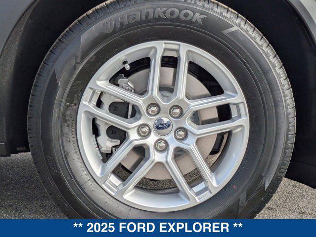 new 2025 Ford Explorer car, priced at $43,470