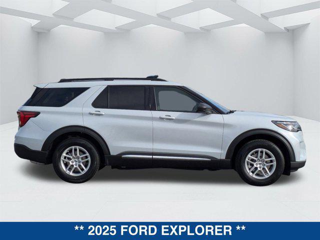 new 2025 Ford Explorer car, priced at $43,470