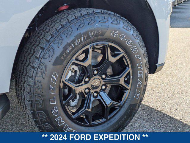 new 2024 Ford Expedition car, priced at $74,015