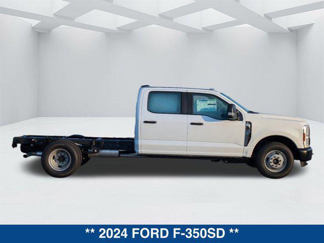 new 2024 Ford F-350 car, priced at $54,890