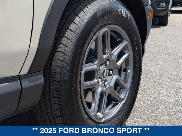 new 2025 Ford Bronco Sport car, priced at $30,524