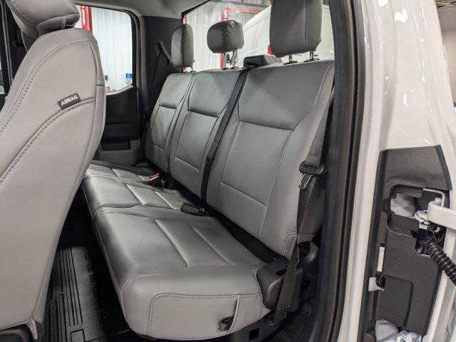 new 2025 Ford F-250 car, priced at $46,727