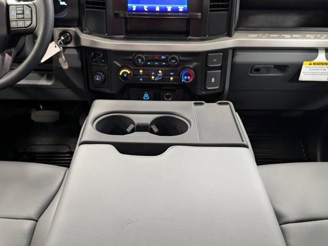new 2025 Ford F-250 car, priced at $46,727