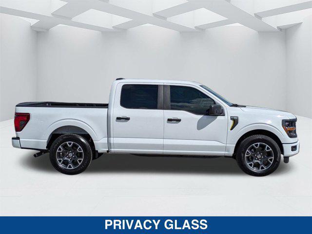 new 2024 Ford F-150 car, priced at $40,330