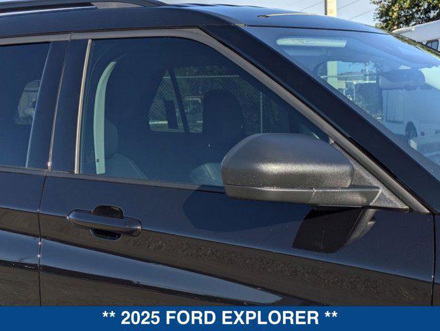 new 2025 Ford Explorer car, priced at $43,425