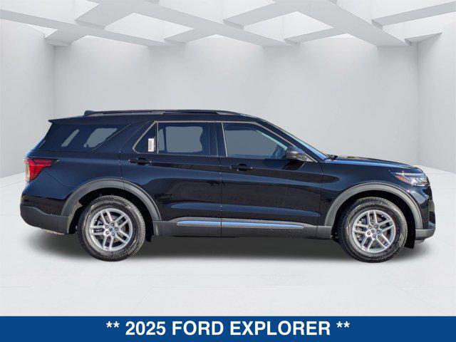 new 2025 Ford Explorer car, priced at $43,425