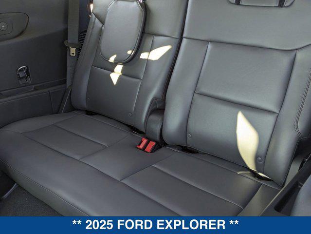 new 2025 Ford Explorer car, priced at $43,425