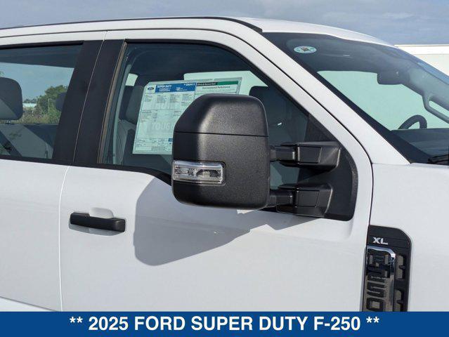 new 2025 Ford F-250 car, priced at $48,600