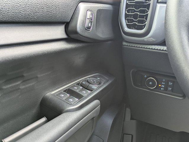 new 2025 Ford Ranger car, priced at $33,905