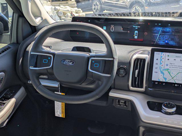 new 2025 Ford Expedition car, priced at $70,500
