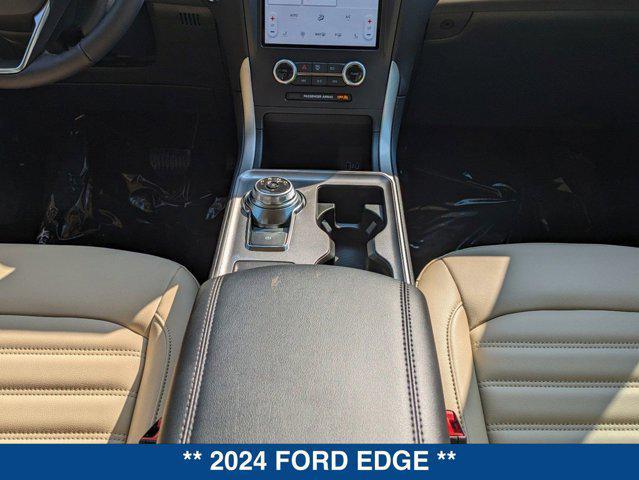 new 2024 Ford Edge car, priced at $37,505