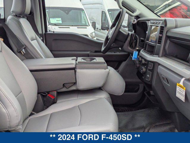 new 2024 Ford F-450 car, priced at $56,650