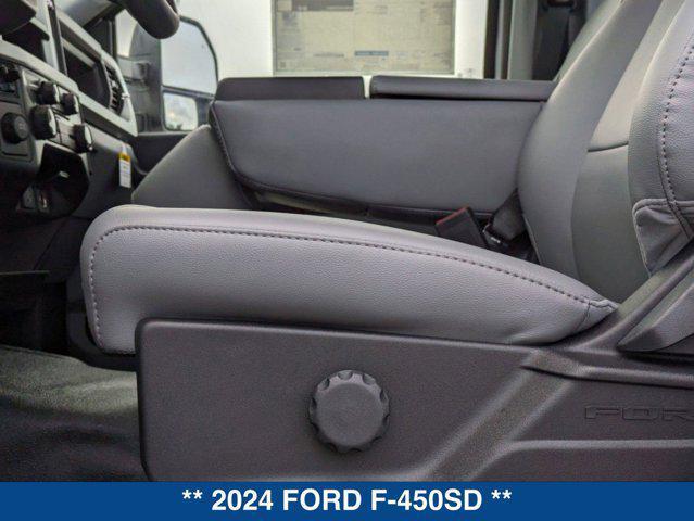 new 2024 Ford F-450 car, priced at $56,650