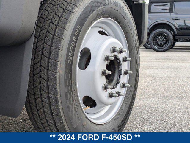 new 2024 Ford F-450 car, priced at $56,650