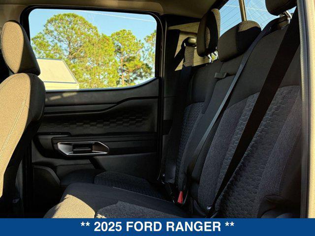 new 2025 Ford Ranger car, priced at $40,575