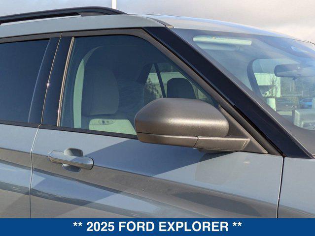 new 2025 Ford Explorer car, priced at $44,005