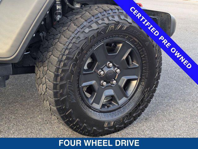 used 2022 Jeep Gladiator car, priced at $40,000