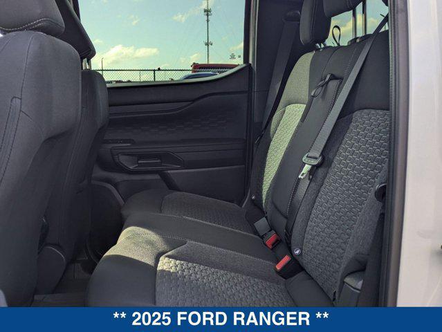 new 2025 Ford Ranger car, priced at $32,020