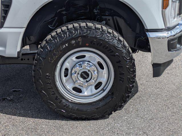 new 2025 Ford F-350 car, priced at $69,525