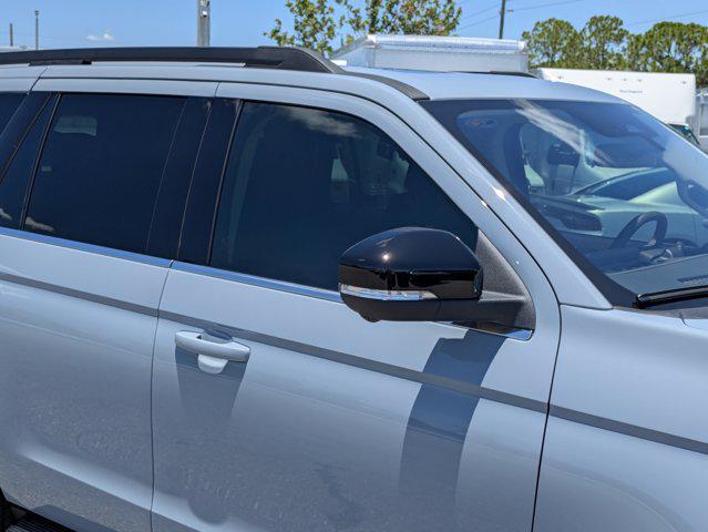 new 2025 Ford Expedition car, priced at $68,365