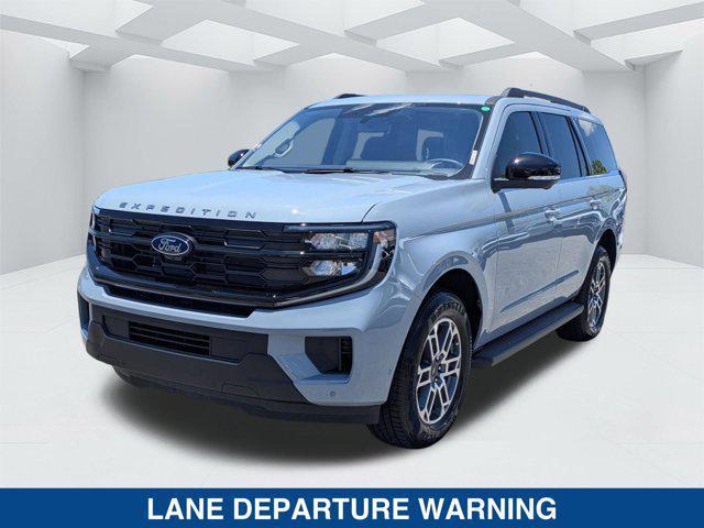 new 2025 Ford Expedition car, priced at $68,365
