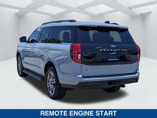 new 2025 Ford Expedition car, priced at $68,365