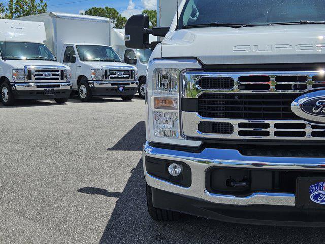 new 2025 Ford F-350 car, priced at $65,125