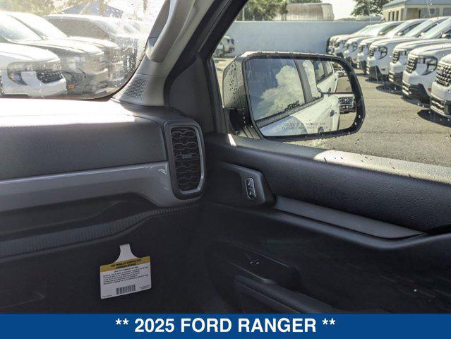 new 2025 Ford Ranger car, priced at $33,905