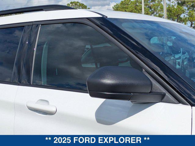 new 2025 Ford Explorer car, priced at $44,220