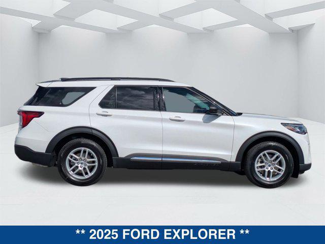 new 2025 Ford Explorer car, priced at $44,220