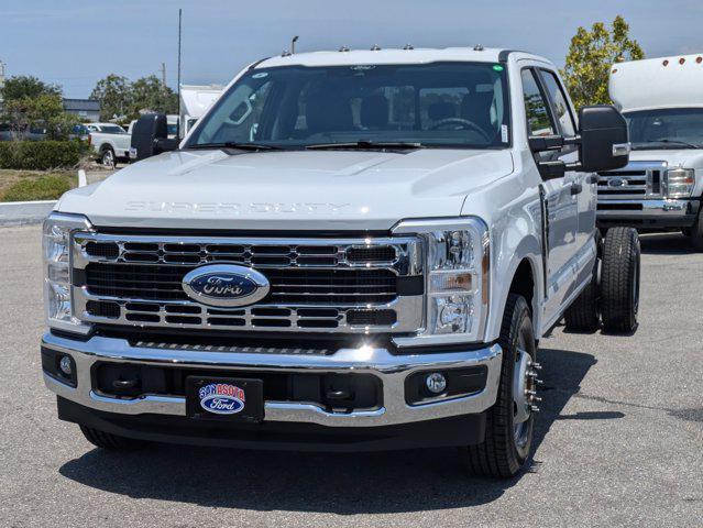 new 2025 Ford F-350 car, priced at $55,125
