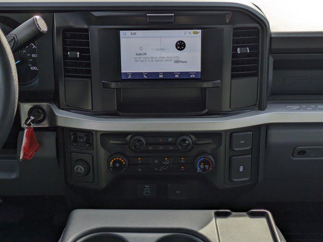 new 2025 Ford F-250 car, priced at $48,428