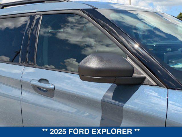 new 2025 Ford Explorer car, priced at $42,205