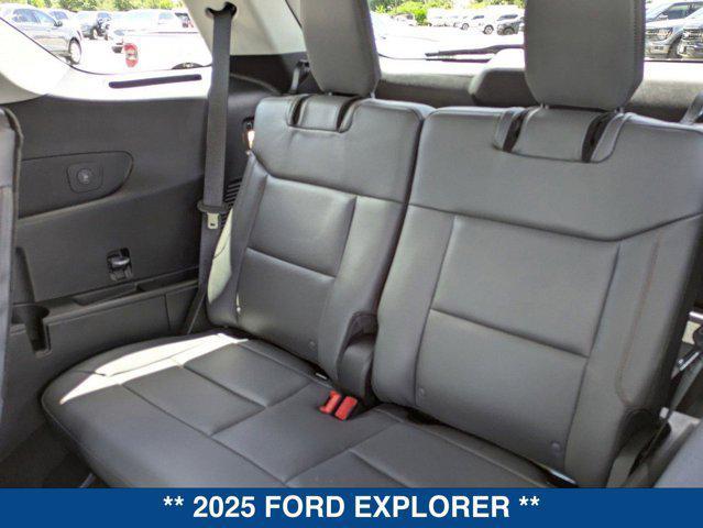 new 2025 Ford Explorer car, priced at $42,205