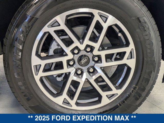 new 2025 Ford Expedition Max car, priced at $70,370