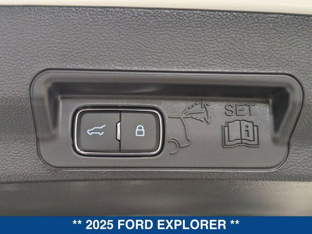 new 2025 Ford Explorer car, priced at $57,058
