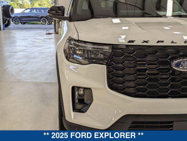 new 2025 Ford Explorer car, priced at $57,058