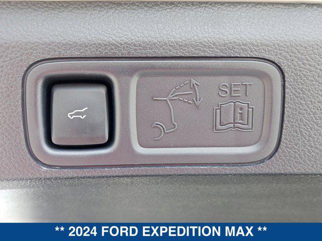 new 2024 Ford Expedition car, priced at $80,035