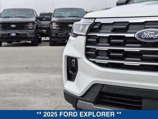 new 2025 Ford Explorer car, priced at $44,305