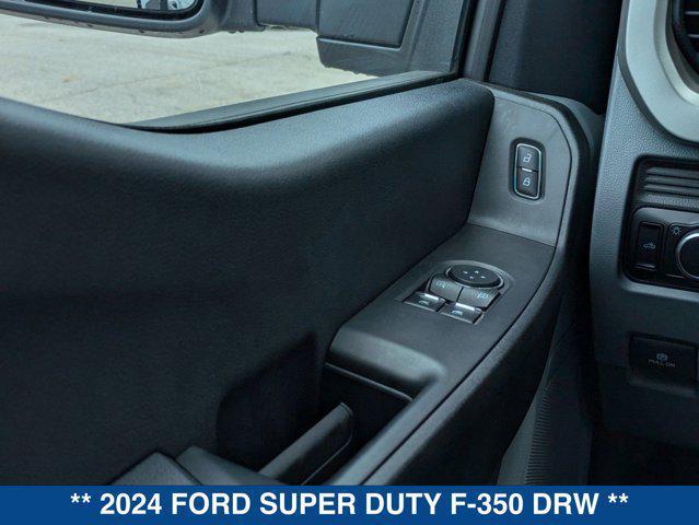 new 2024 Ford F-350 car, priced at $58,594